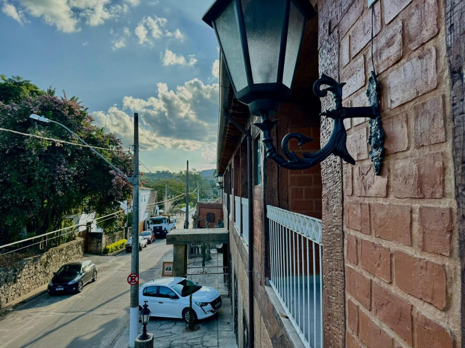 Apartamentos A 200M Do Centro - Hospedaria Villa Da Pedra Tiradentes Εξωτερικό φωτογραφία